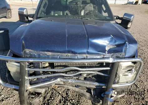 2008 Ford F250 Super Duty z USA, uszkodzony, nr VIN 1FTSW21R88EC73038